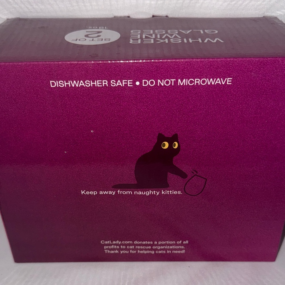 Cat Lady Whisker Stemless Wine Glasses Set of 2 19oz Clear w/Gold - Picture 3 of 5